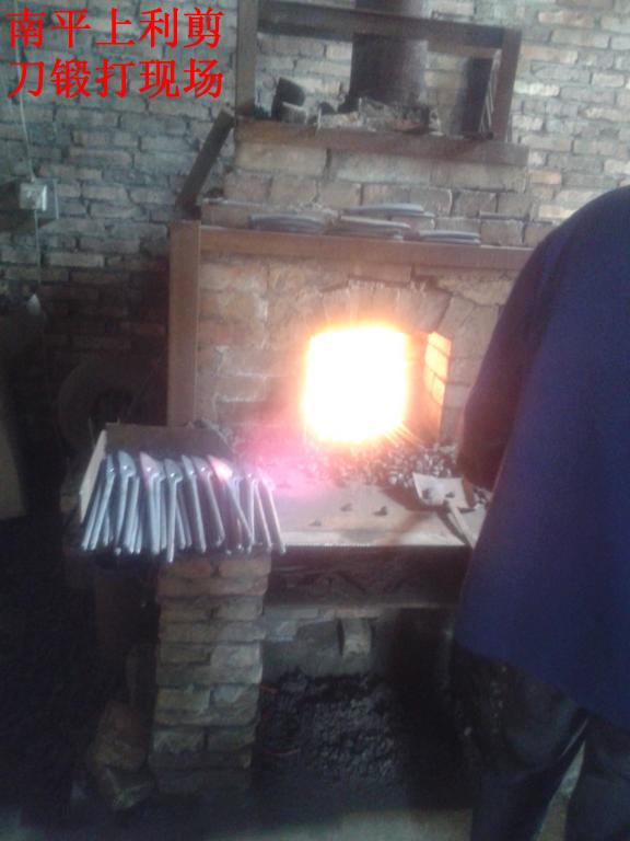 南平上利剪刀車(chē)間一角1
